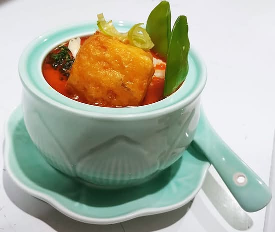 Laksa Vegetable Soup (咖喱拉萨蔬菜汤)